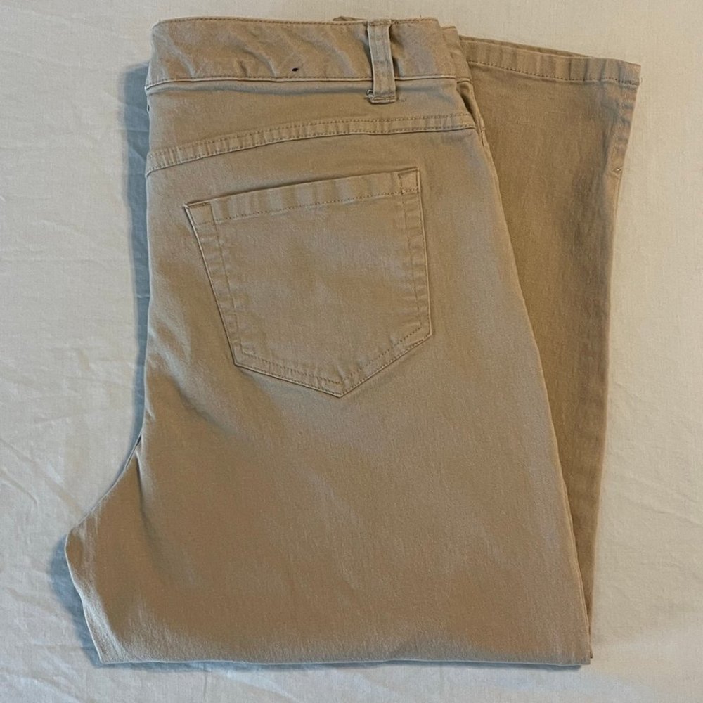 CHEROKEE Ladies Capri Pants Size 12 - Picture 6 of 7